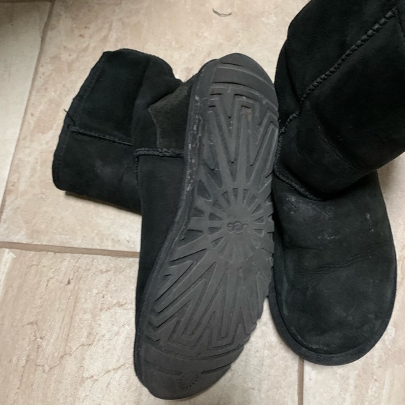 Ugg boots - Picture 3 of 3